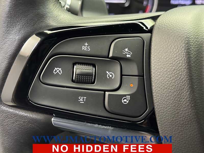 Used 2022 Buick Enclave Essence w/ Experience Buick Package AWD/4WD image 43