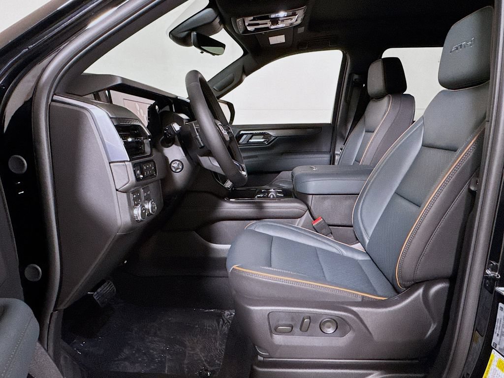 New 2026 GMC Yukon XL AT4 w/ AT4 Premium Package AWD/4WD image 12