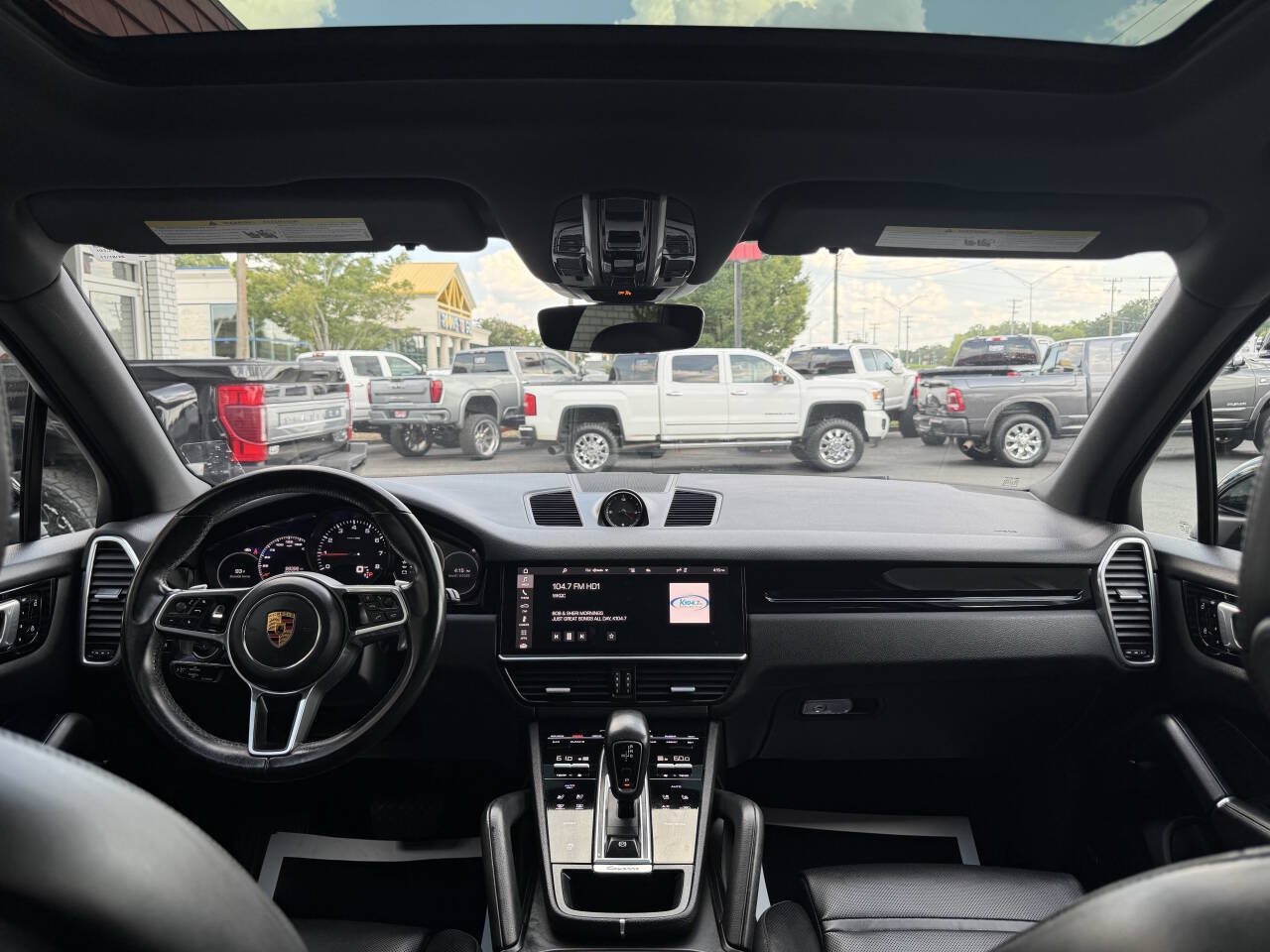 Used 2020 Porsche Cayenne AWD/4WD image 15