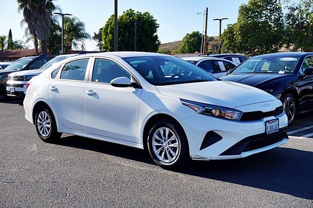 Used 2023 Kia Forte LX FWD image 6