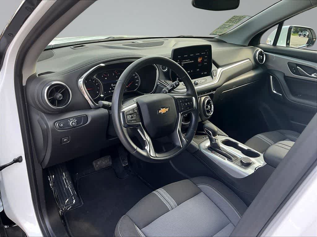 Used 2024 Chevrolet Blazer LT w/ Convenience Package AWD/4WD image 19