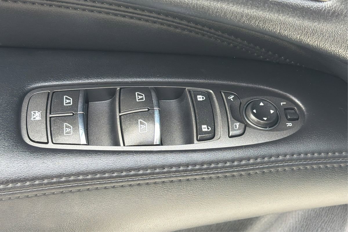 Used 2015 INFINITI QX60 Base image 37