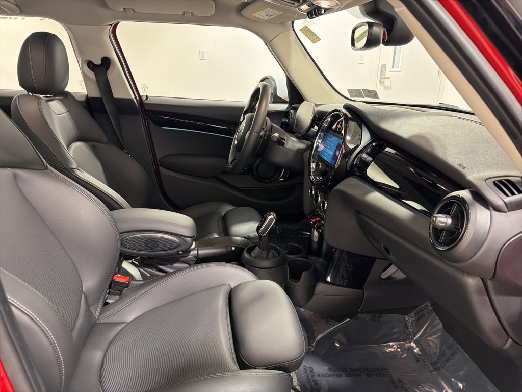 Used 2023 MINI Cooper S image 25