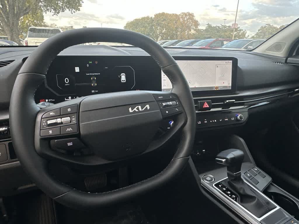 Certified 2026 Kia Sportage SX FWD image 13