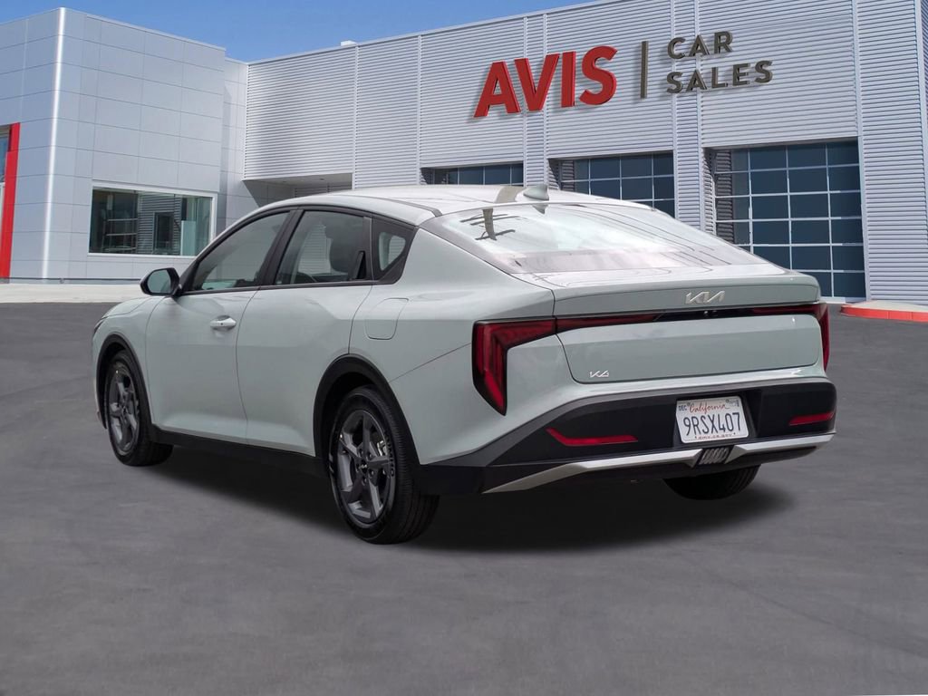 Used 2025 Kia K4 LXS image 9