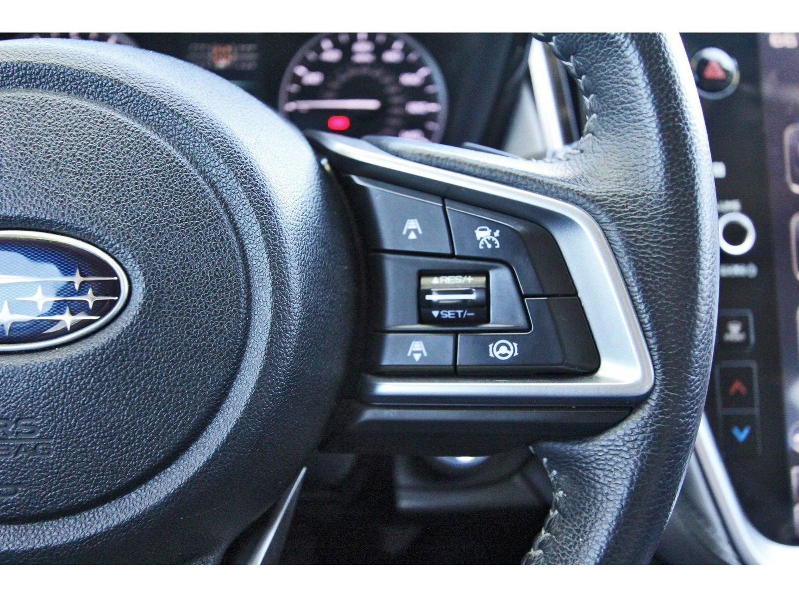 Used 2022 Subaru Outback Premium image 16