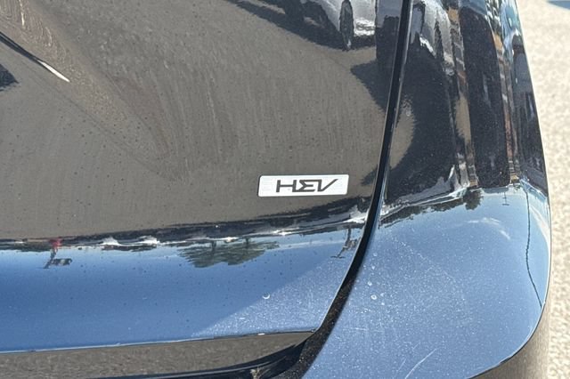 Certified 2025 Kia Niro EX Touring FWD image 36