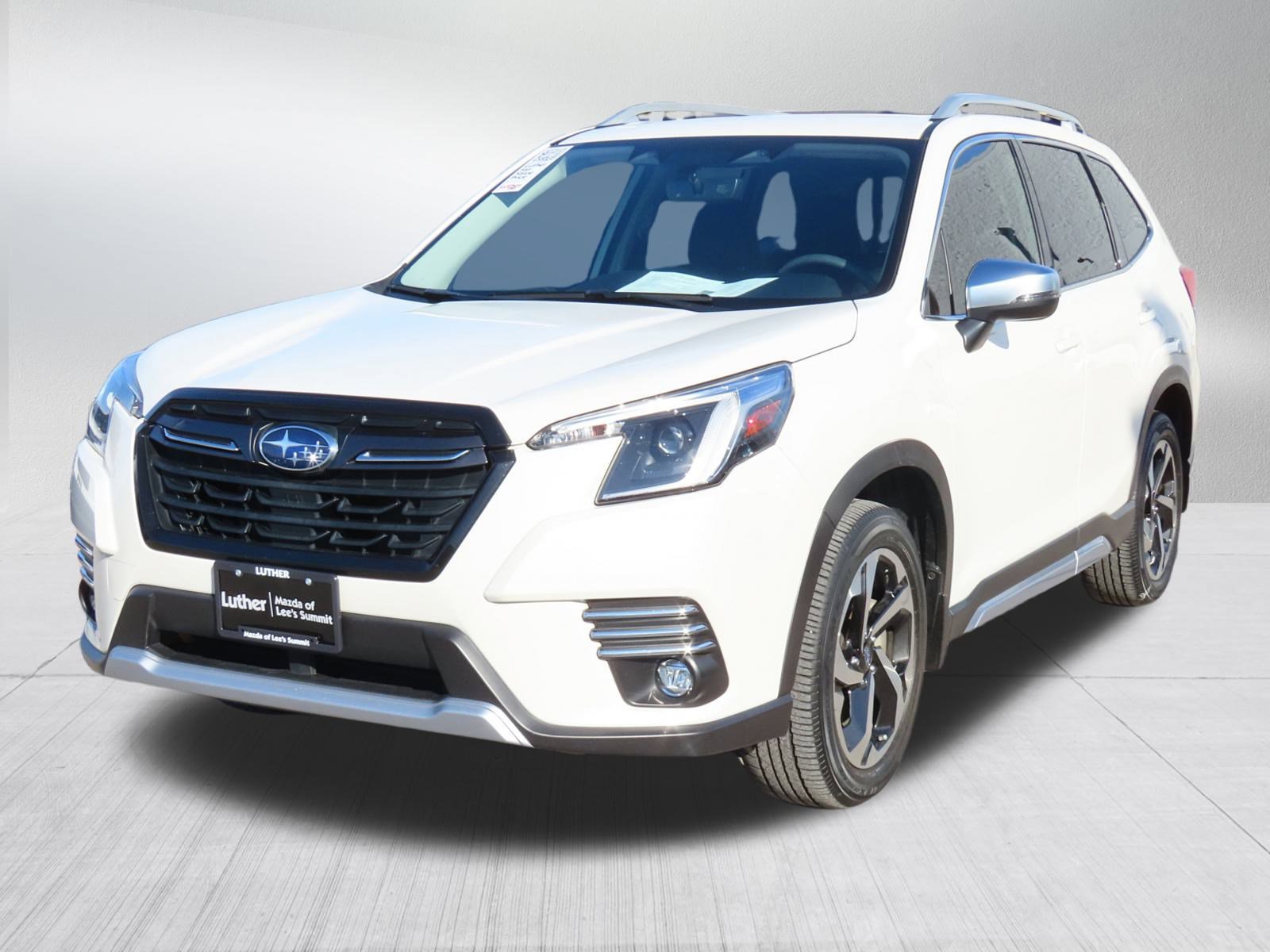 Used 2024 Subaru Forester Touring w/ POP Package 3 image 3