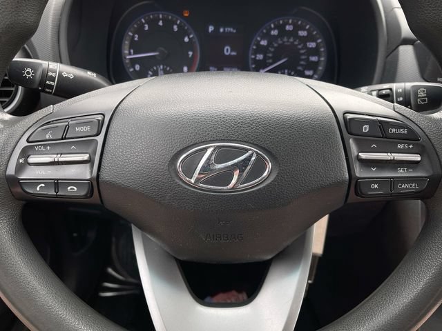 Used 2021 Hyundai Kona SE FWD image 12
