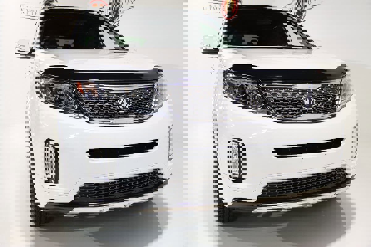 Used 2014 Kia Sorento SX w/ 3rd Row Package image 30