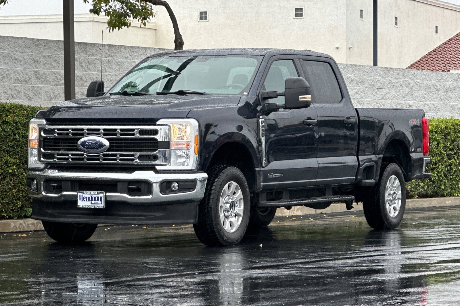 Used 2024 Ford F250 XLT image 8