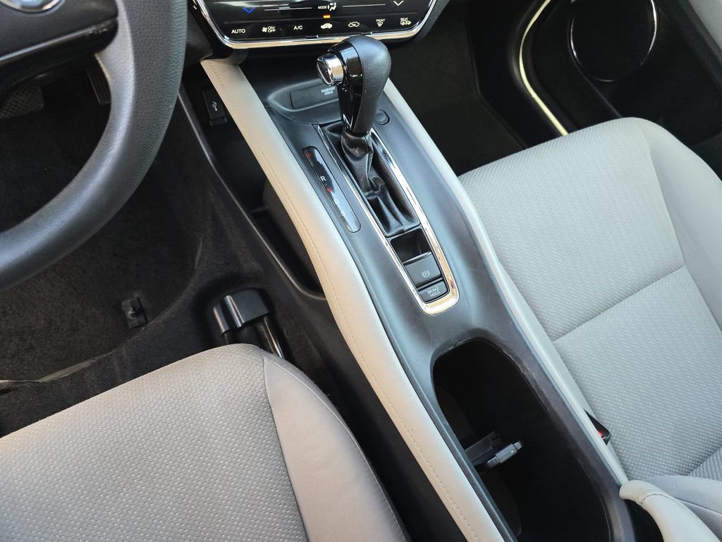 Used 2017 Honda HR-V EX image 31