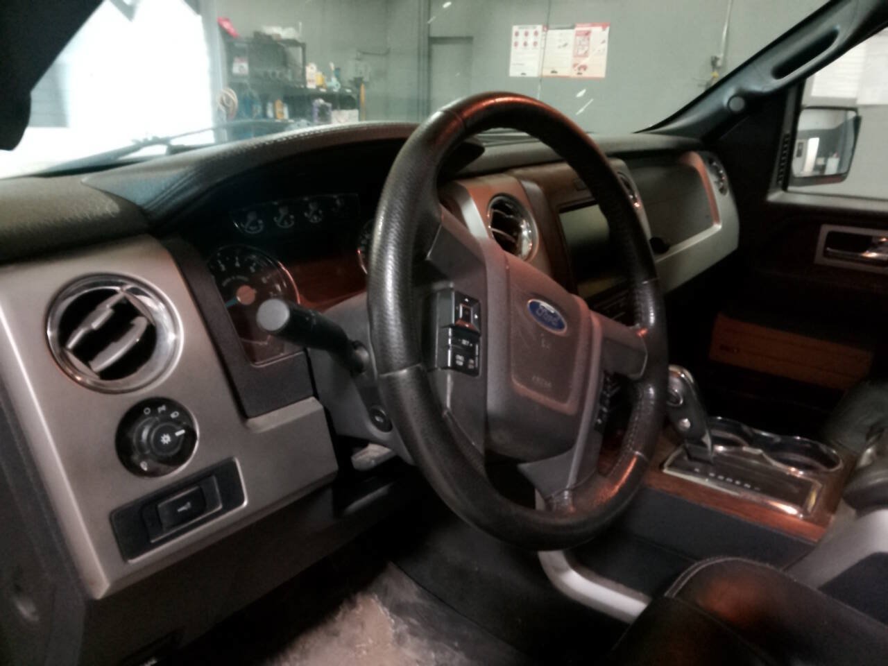 Used 2013 Ford F150 Lariat w/ Luxury Equipment Group AWD/4WD image 33