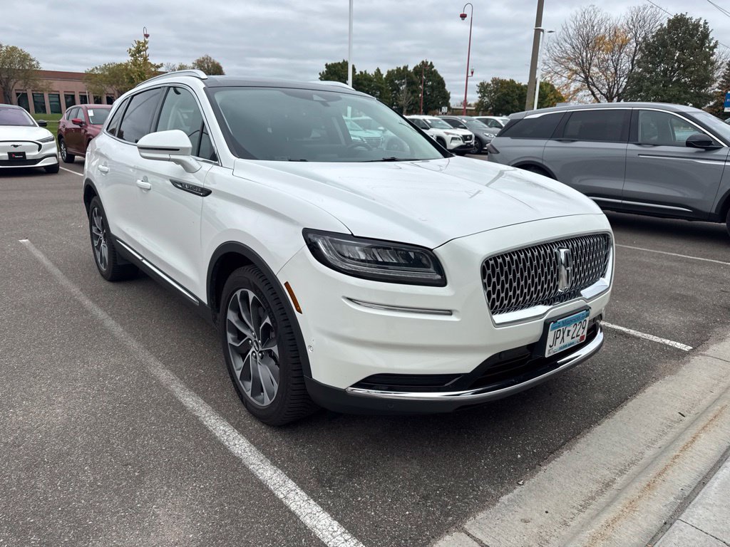 Used 2022 Lincoln Nautilus Reserve w/ Equipment Group 201A AWD/4WD image 1