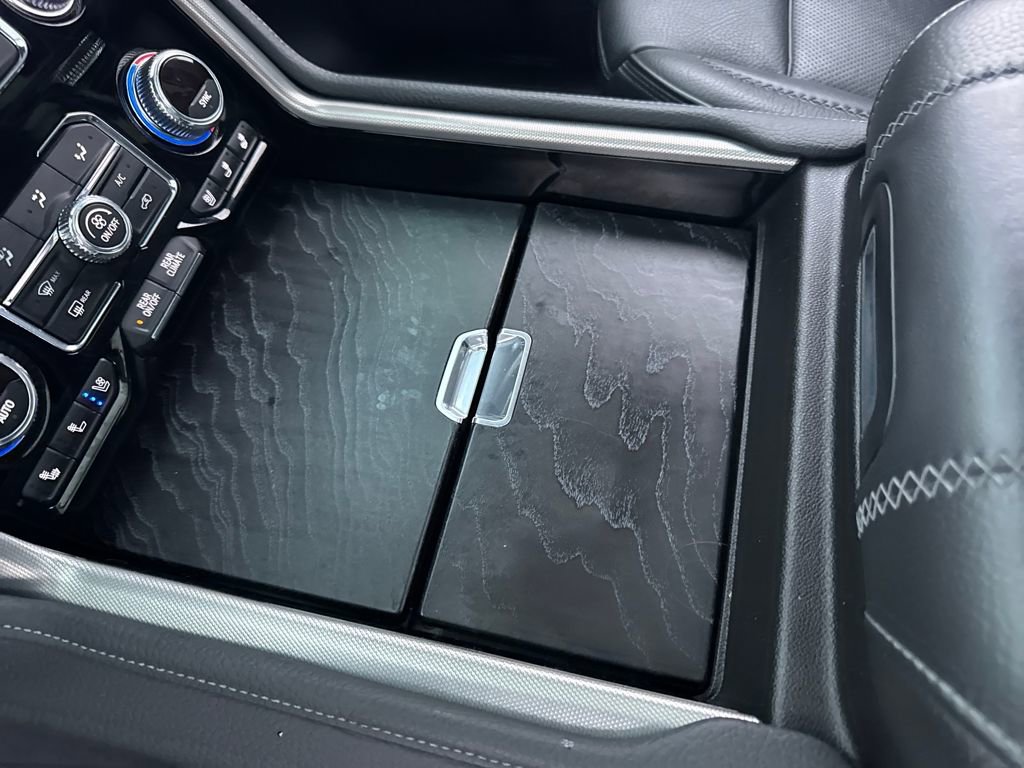 Used 2021 GMC Yukon Denali w/ Denali Premium Package image 22