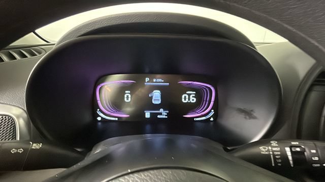 Used 2024 Kia Soul LX FWD image 17