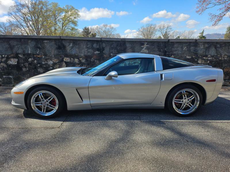 Used 2006 Chevrolet Corvette Coupe w/ Preferred Equipment Group image 6