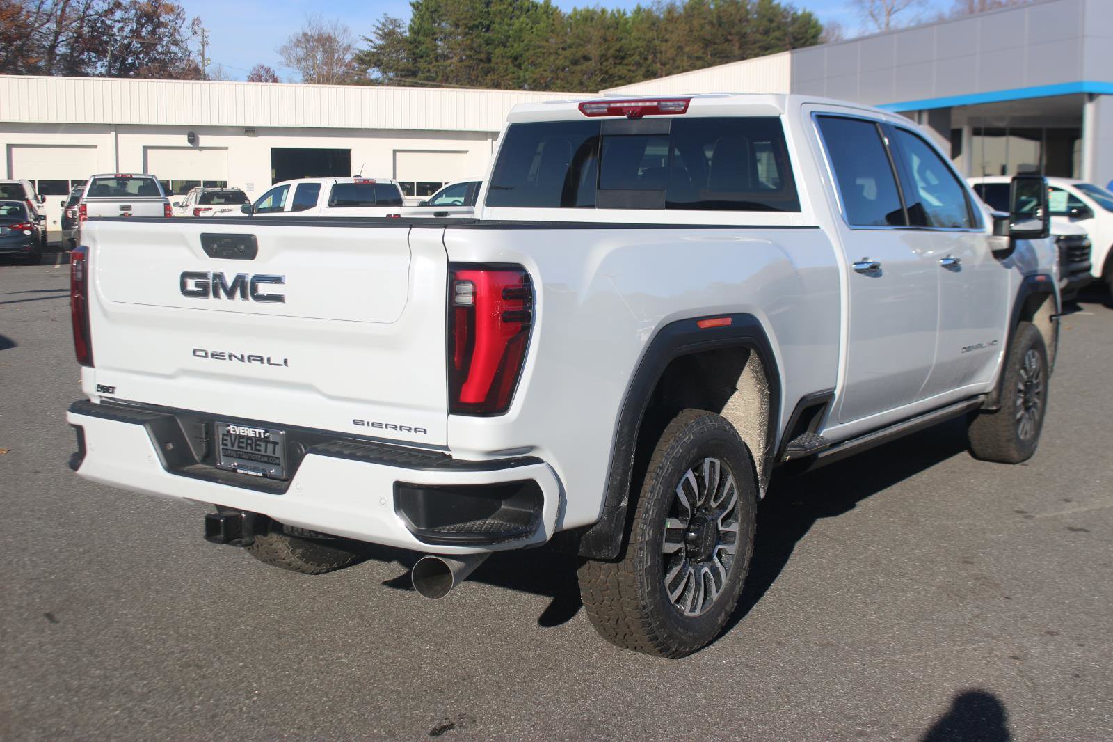New 2026 GMC Sierra 2500 Denali Ultimate image 7