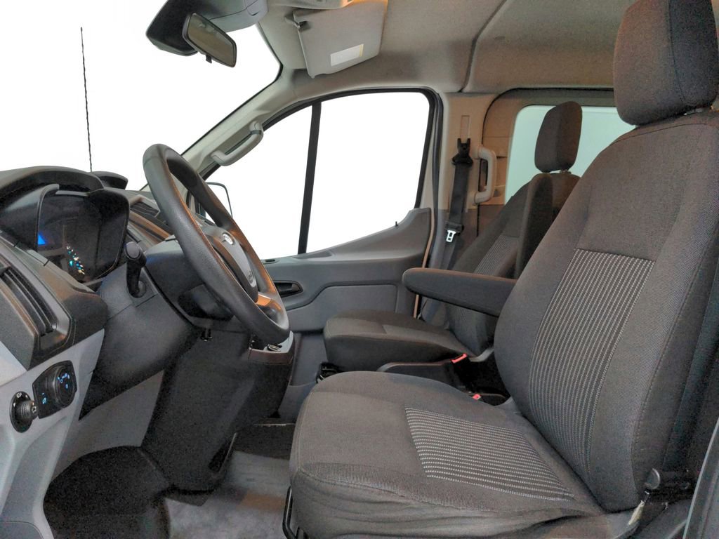 Used 2019 Ford Transit 150 XLT image 18