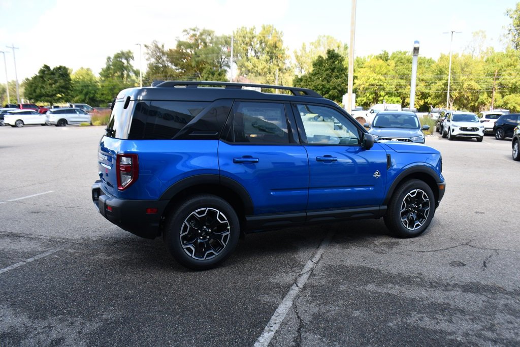 New 2025 Ford Bronco Sport Outer Banks w/ Outer Banks Tech Package+ image 7