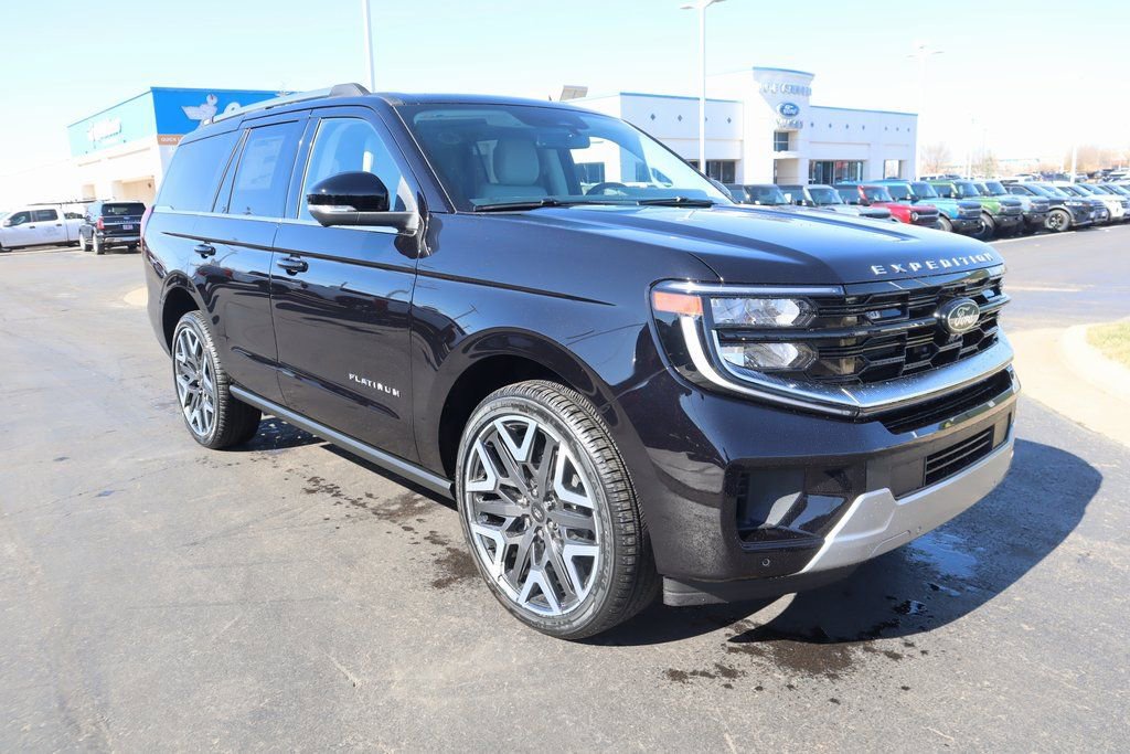 New 2026 Ford Expedition Platinum w/ Platinum Ultimate Package