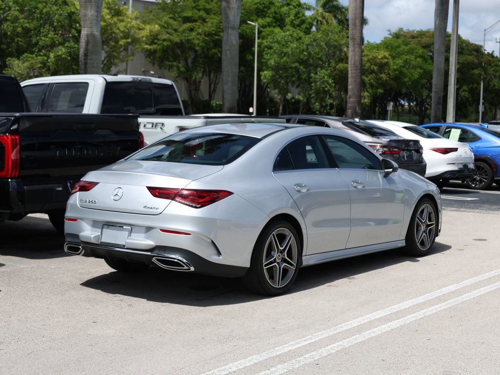 Used 2023 Mercedes-Benz CLA 250 4MATIC image 5