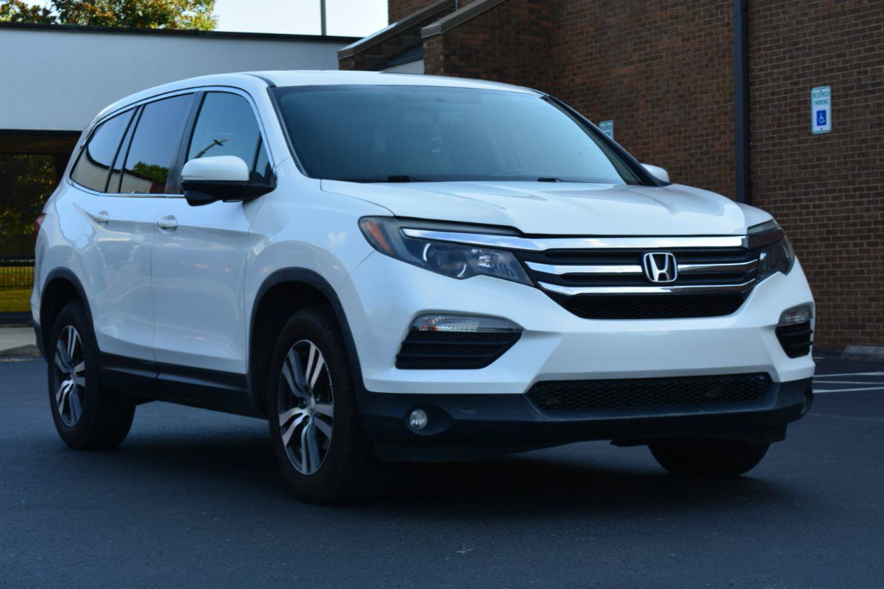 Used 2017 Honda Pilot EX-L image 3