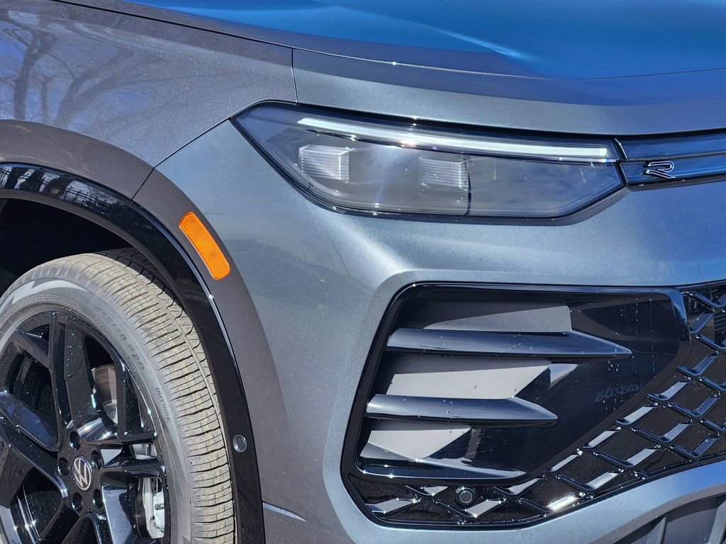 New 2026 Volkswagen Tiguan SE R-Line AWD/4WD image 28