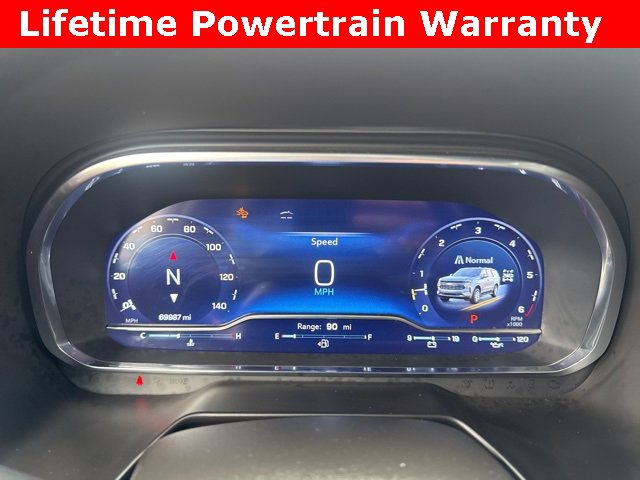 Used 2024 Chevrolet Suburban RST w/ Luxury Package image 16