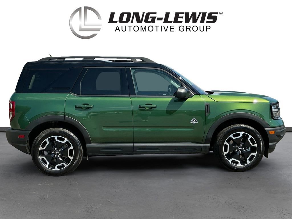 Used 2024 Ford Bronco Sport Outer Banks w/ Tech Package AWD/4WD image 8