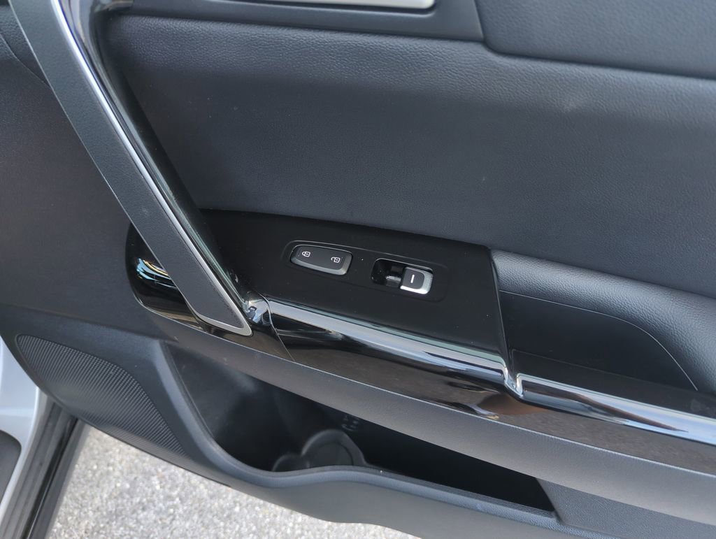 Used 2022 Kia Sportage Nightfall Edition w/ Nighfall AWD Premium Package image 35