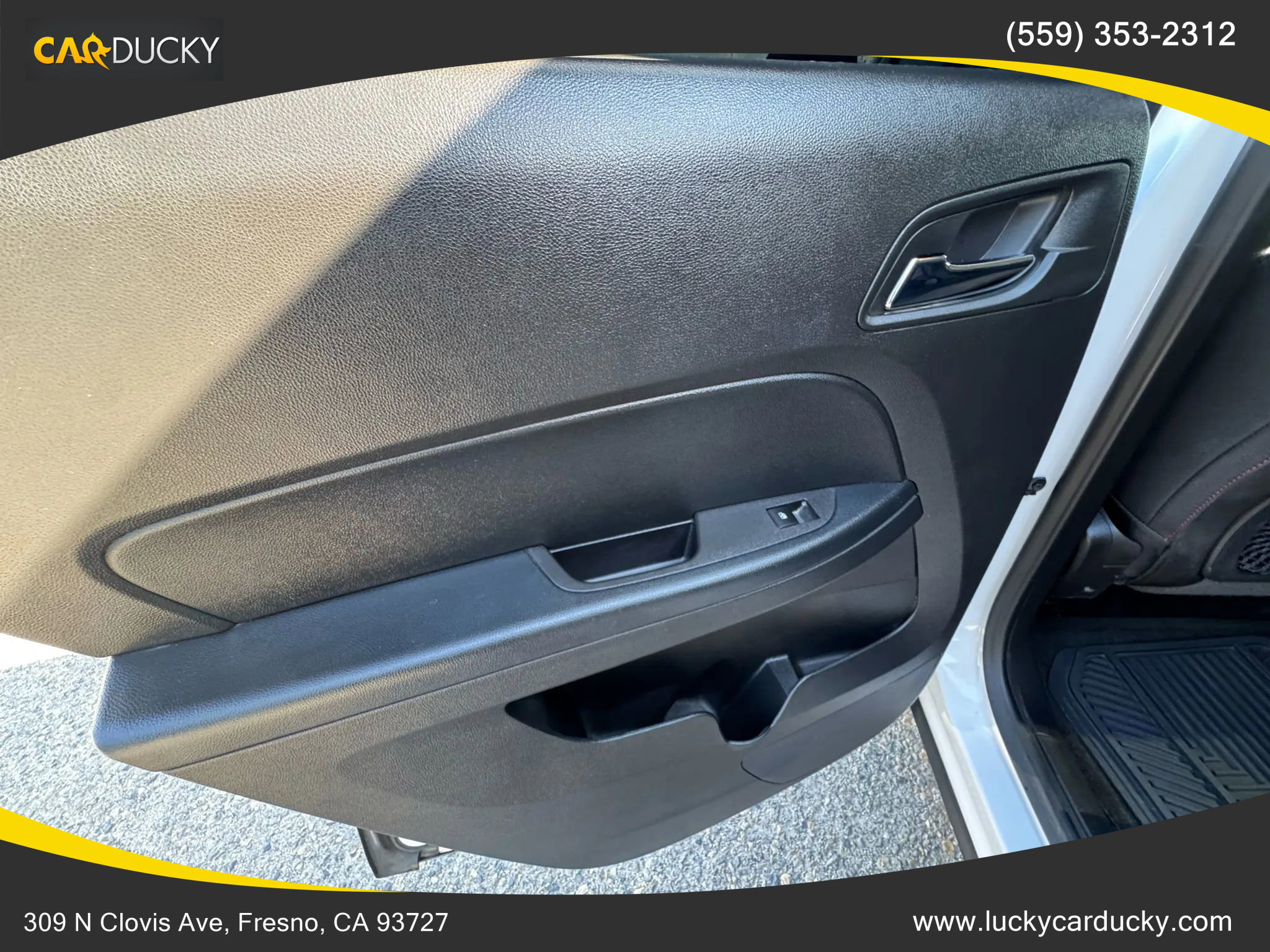 Used 2017 GMC Terrain SLE w/ Nightfall Package image 21