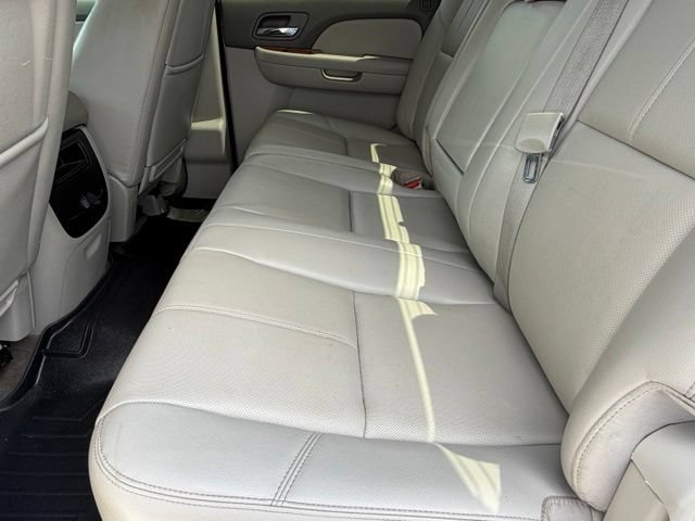 Used 2014 Chevrolet Silverado 2500 LTZ w/ LTZ Plus Package AWD/4WD image 16