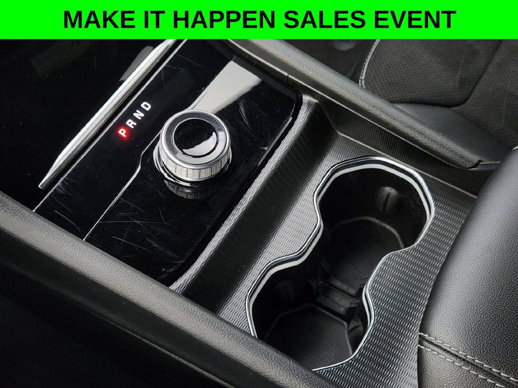 Used 2024 Jeep Grand Cherokee L Laredo AWD/4WD image 15