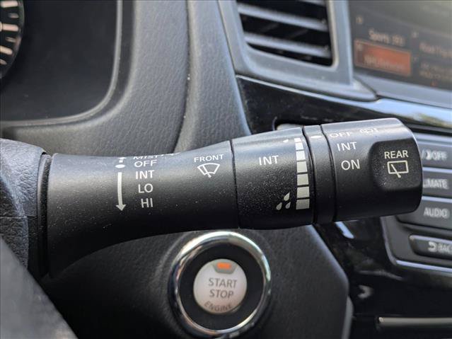 Used 2020 Nissan Pathfinder SV AWD/4WD image 8