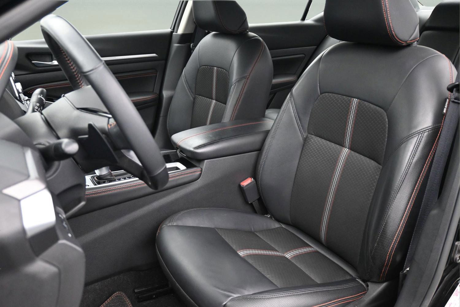 Used 2023 Nissan Altima 2.5 SR image 18