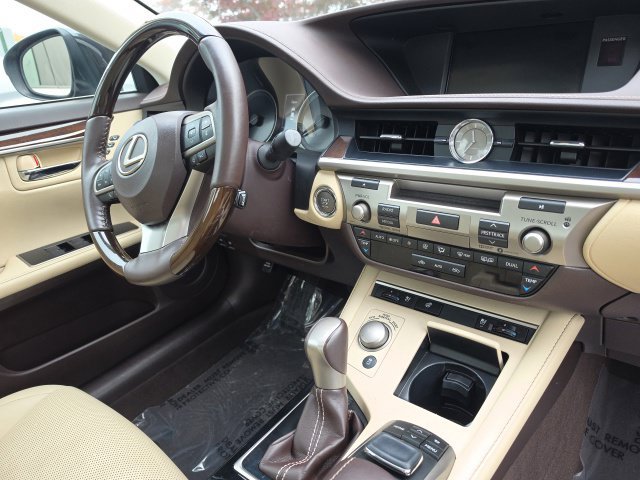 Used 2018 Lexus ES 350 w/ Navigation System Package FWD image 21