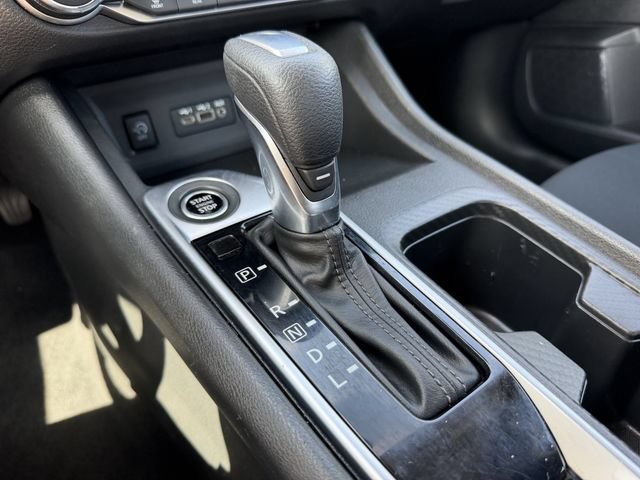 Used 2024 Nissan Sentra SV w/ All-Weather Package FWD image 21