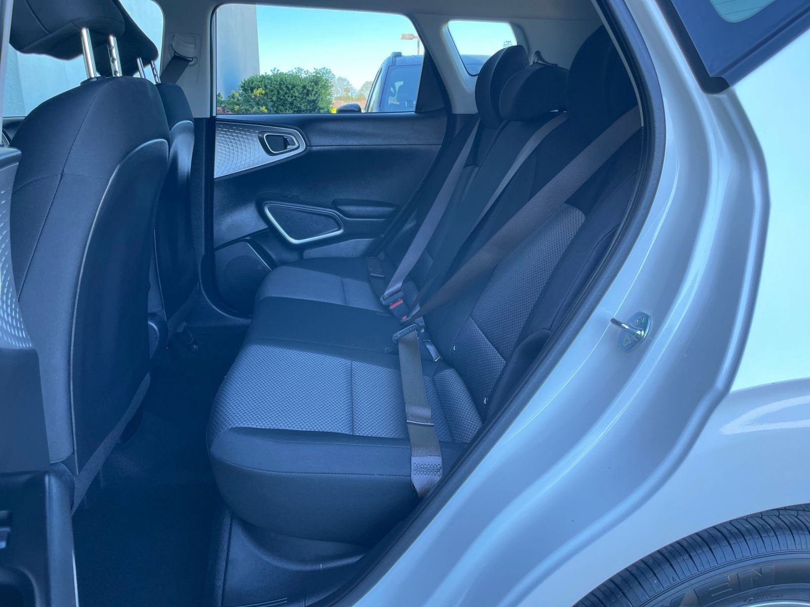 Used 2025 Kia Soul LX w/ LX Technology Package image 37