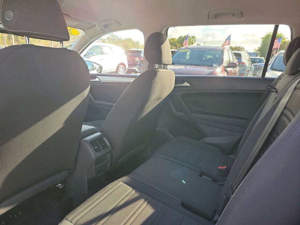 Used 2024 Volkswagen Tiguan S image 7