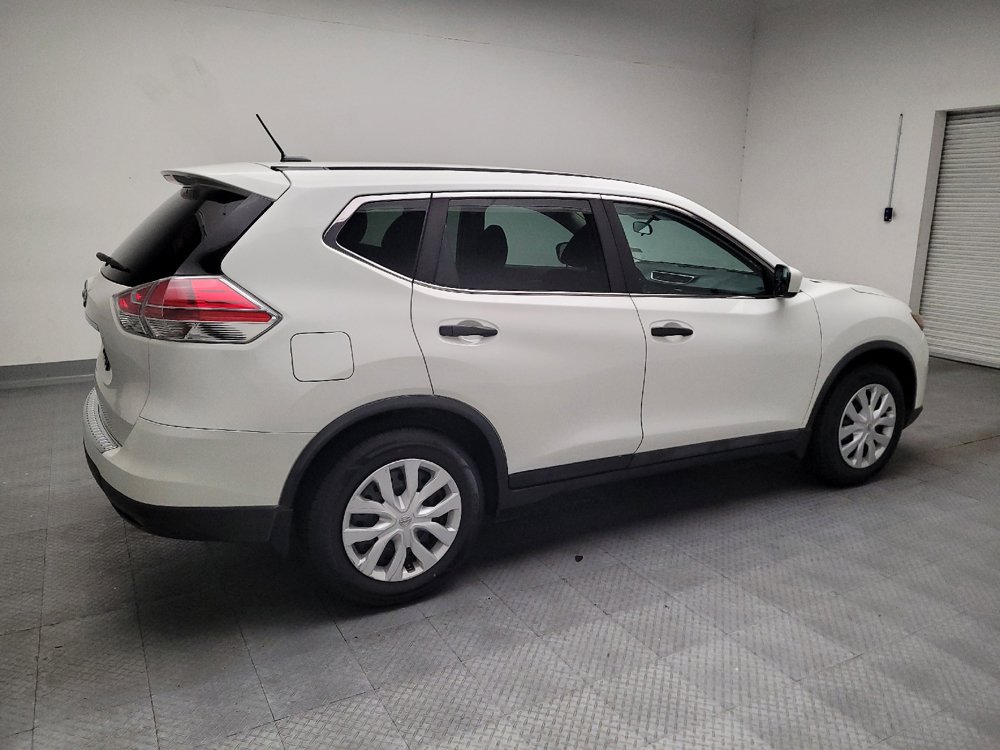 Used 2016 Nissan Rogue S w/ S Family Package FWD image 10