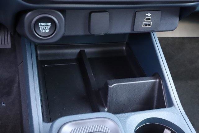 New 2025 Ford Maverick Lobo image 32