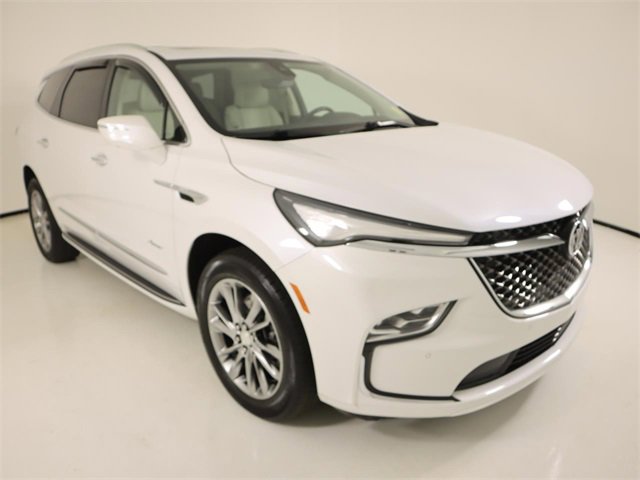 Used 2022 Buick Enclave Avenir w/ Avenir Technology Package image 7