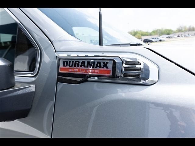 New 2026 GMC Sierra 2500 SLE w/ Preferred Package AWD/4WD image 10