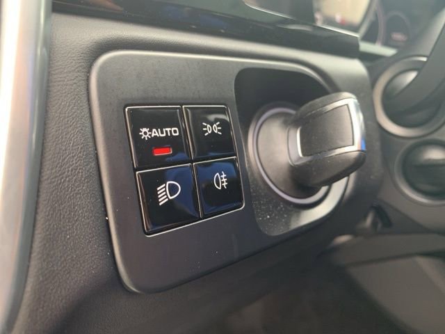 Used 2019 Porsche Cayenne S image 32