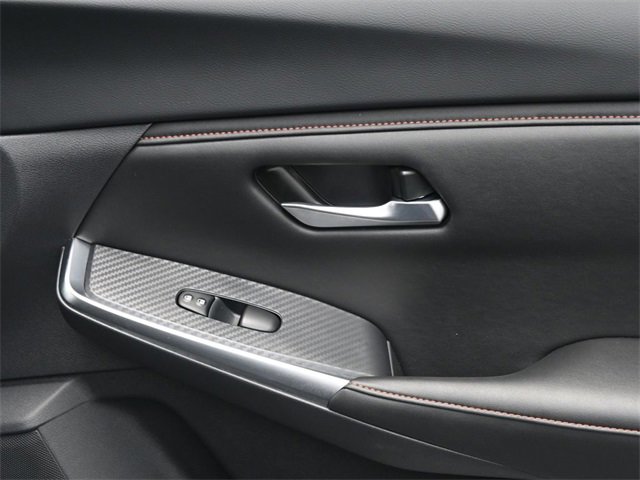 Used 2025 Nissan Sentra SR w/ SR Premium Package image 35