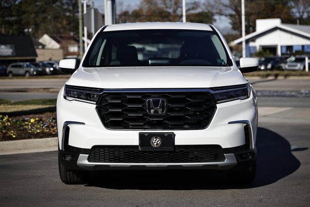 Used 2025 Honda Pilot EX-L image 14