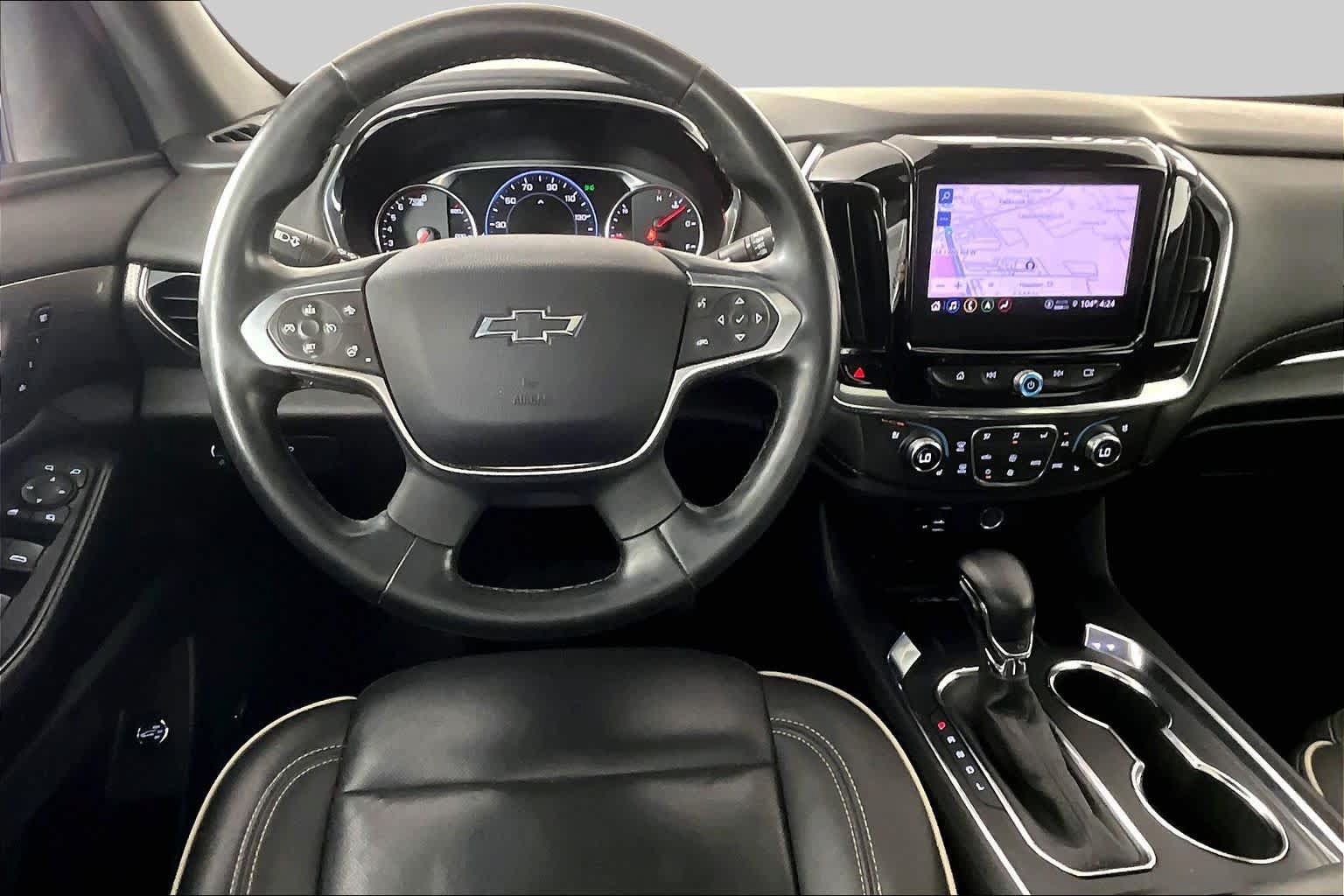 Used 2023 Chevrolet Traverse Premier w/ Redline Edition FWD image 6