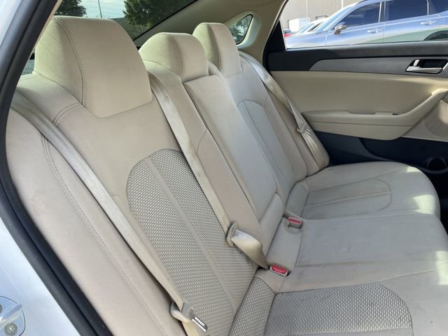 Used 2018 Hyundai Sonata SE w/ Cargo Package image 25