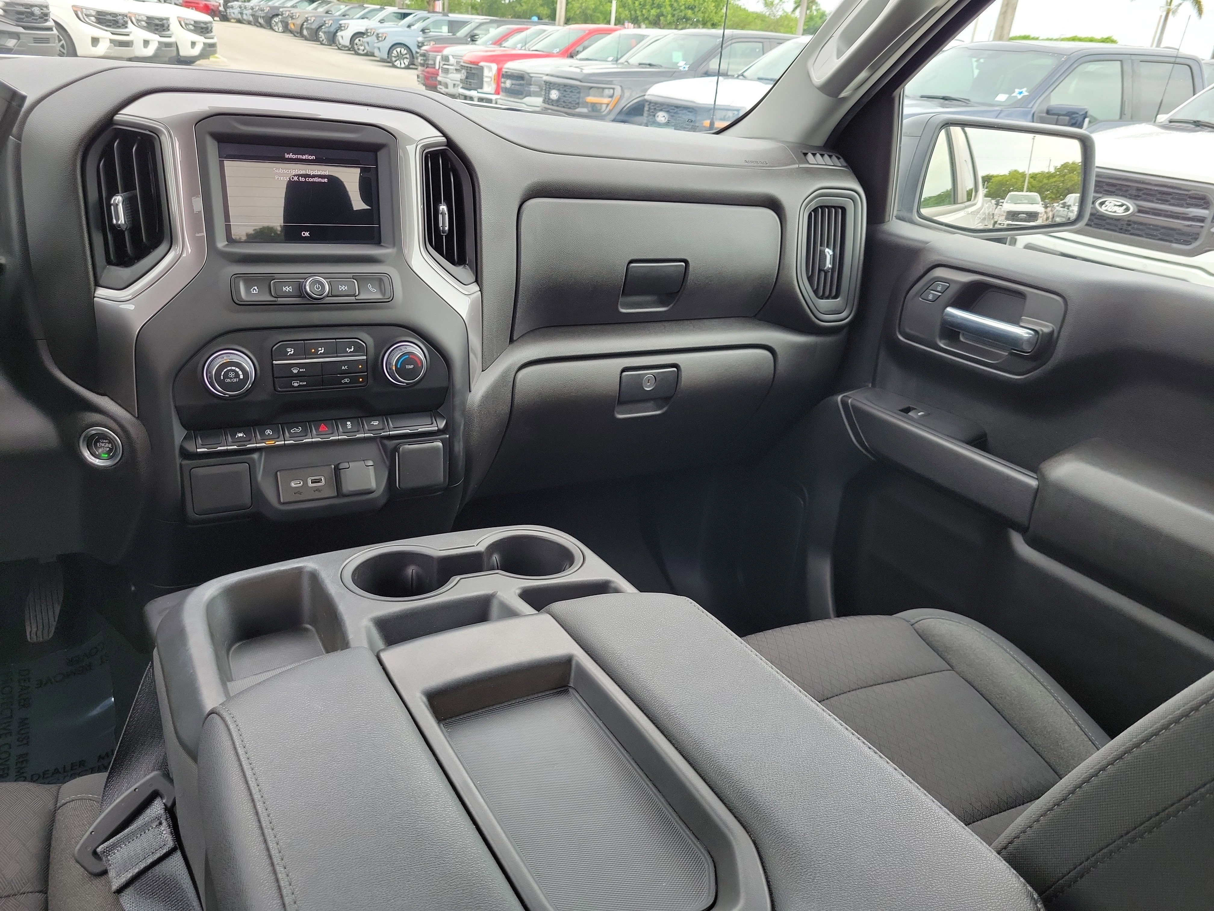 Used 2022 Chevrolet Silverado 1500 Custom RWD image 17